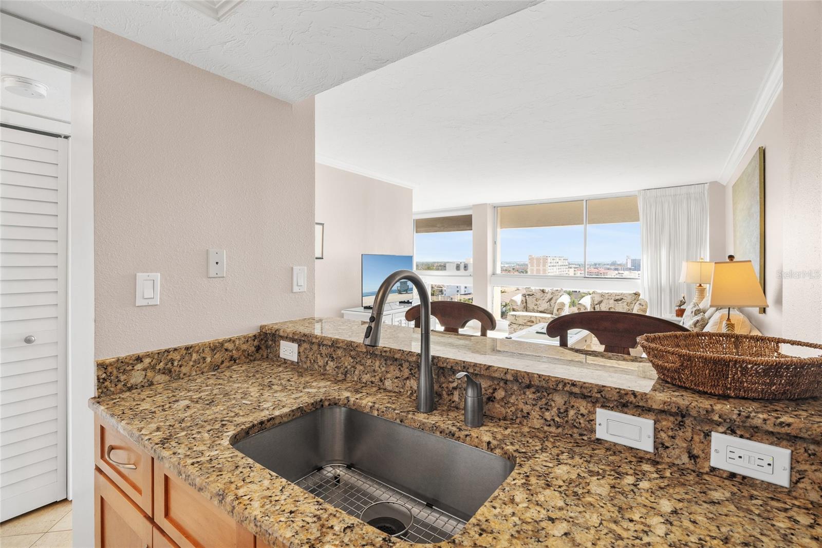 PALM BAY CLUB I - Residential