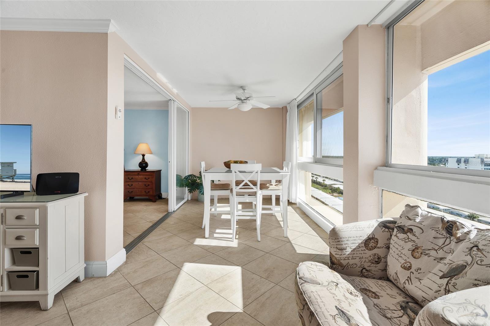 PALM BAY CLUB I - Residential