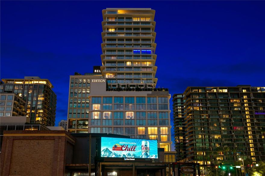 Elegant Residences rise above a five-star hotel, offering the comfort and intimacy of an expertly designed home paired
with exceptional hotel amenities. Residents enjoy EDITION’s signature lifestyle, including a rooftop pool and terrace, as
well as access to a full-service spa. Privacy is paramount, with each floor featuring only a limited number of homes,
along with a private residential entrance, dedicated lobby, concierge, and elevators exclusively serving The Residences.
Floor-to-ceiling windows frame sweeping panoramic views of Tampa Bay and the downtown skyline, while sliding glass
doors open to expansive wraparound terraces featuring post-less glass railings. Interiors, inspired by renowned
designers Roman and Williams, are airy and inviting, highlighted by ten-foot ceilings and wide-plank, 10-inch white oak
Grato hardwood flooring throughout. Kitchens are appointed with Polaris White marble countertops, a dramatic waterfall
island, and custom white oak Molteni Italian millwork with powered upper cabinets. Professional-grade Gaggenau
appliances include a wine cooler and five-burner gas cooktop, complemented by a fully venting Miele hood seamlessly
integrated into the cabinetry. A dedicated laundry room features an Electrolux washer and dryer for added convenience.