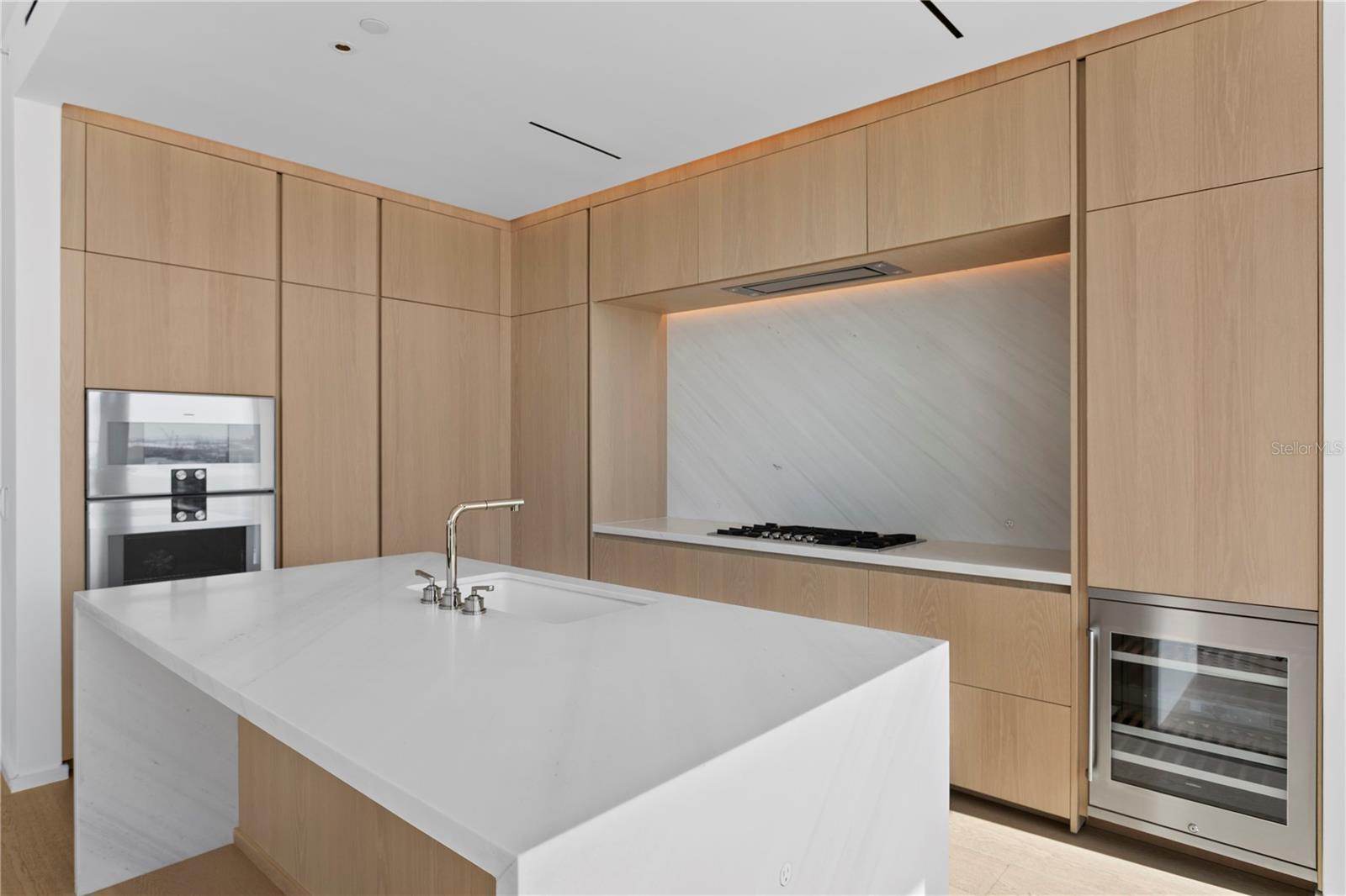 1000 WATER STREET CONDO - Residential