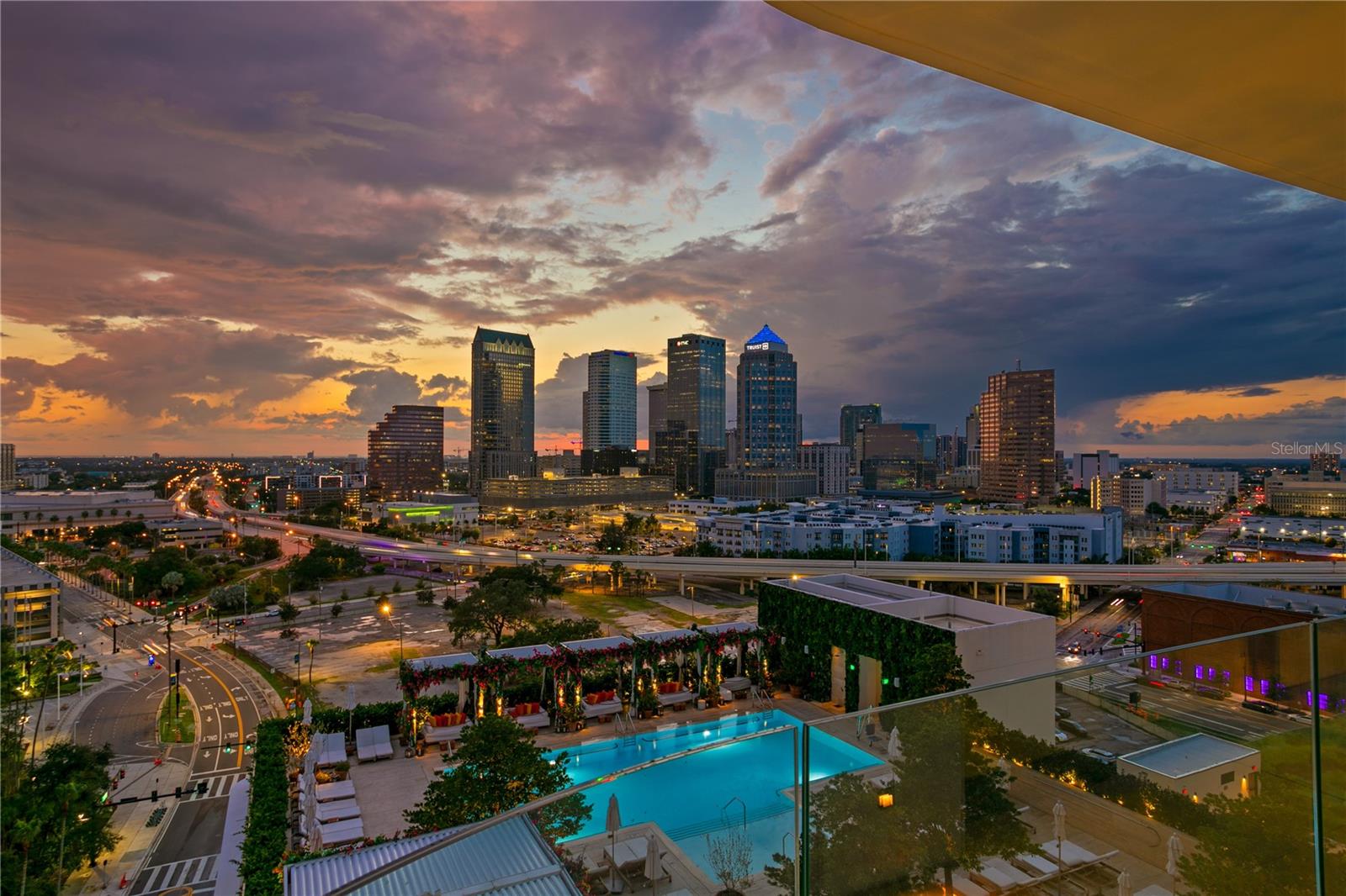 1000 WATER STREET CONDO - Residential