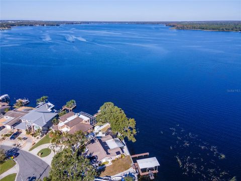 A home in PALM HARBOR