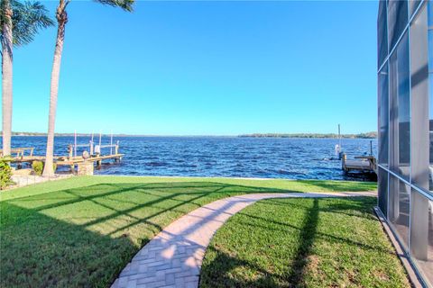 A home in PALM HARBOR