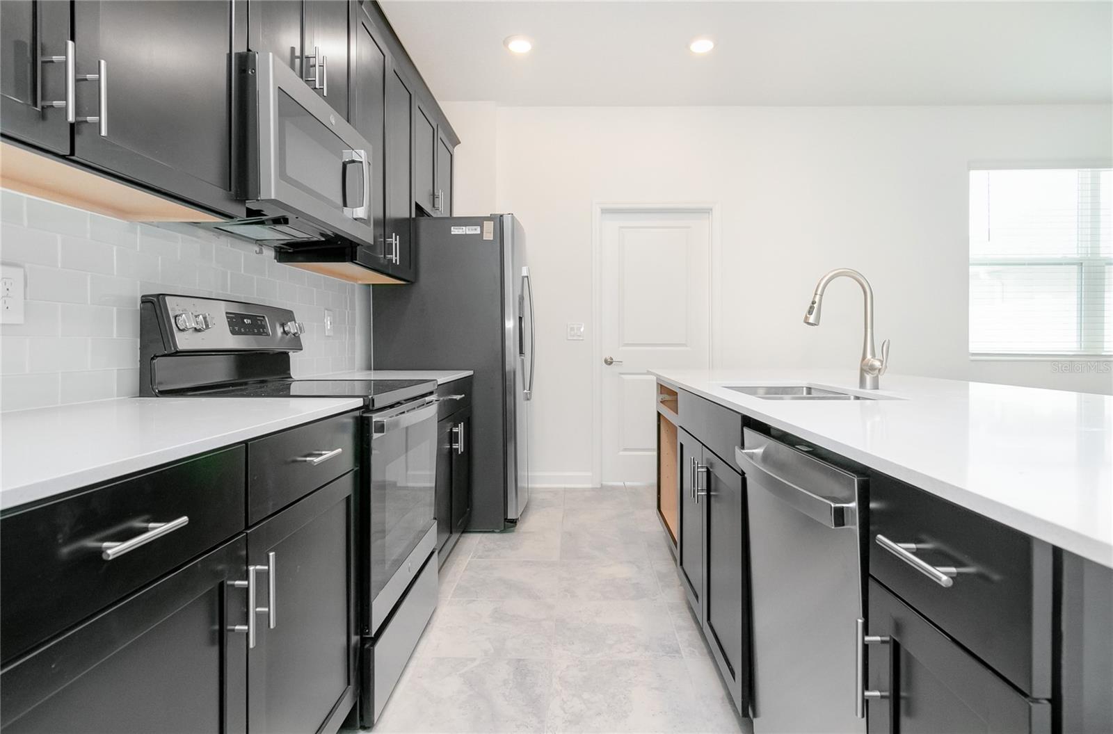 BRIDGEWALK PH 1A - Residential Lease