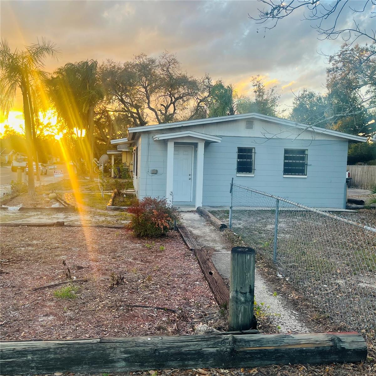 3618 E DR MARTIN LUTHER KING JR BOULEVARD