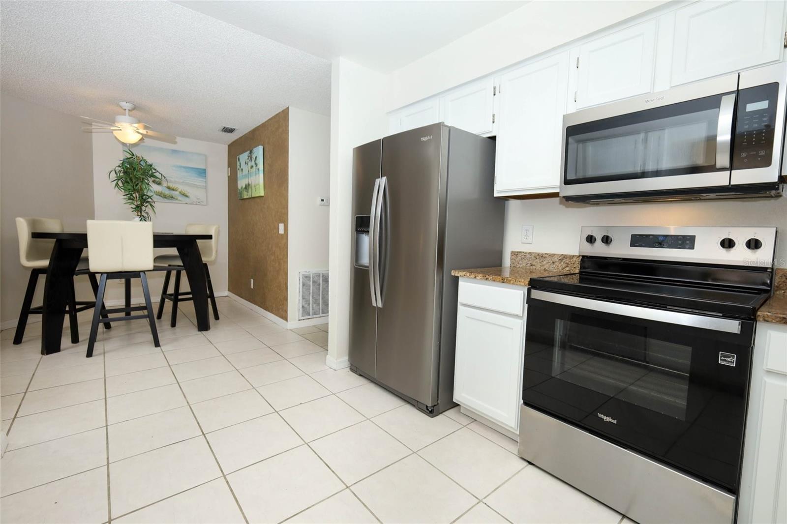 SILVER LAKES WEST AT THE CROSSINGS UNIT 1 - Residential