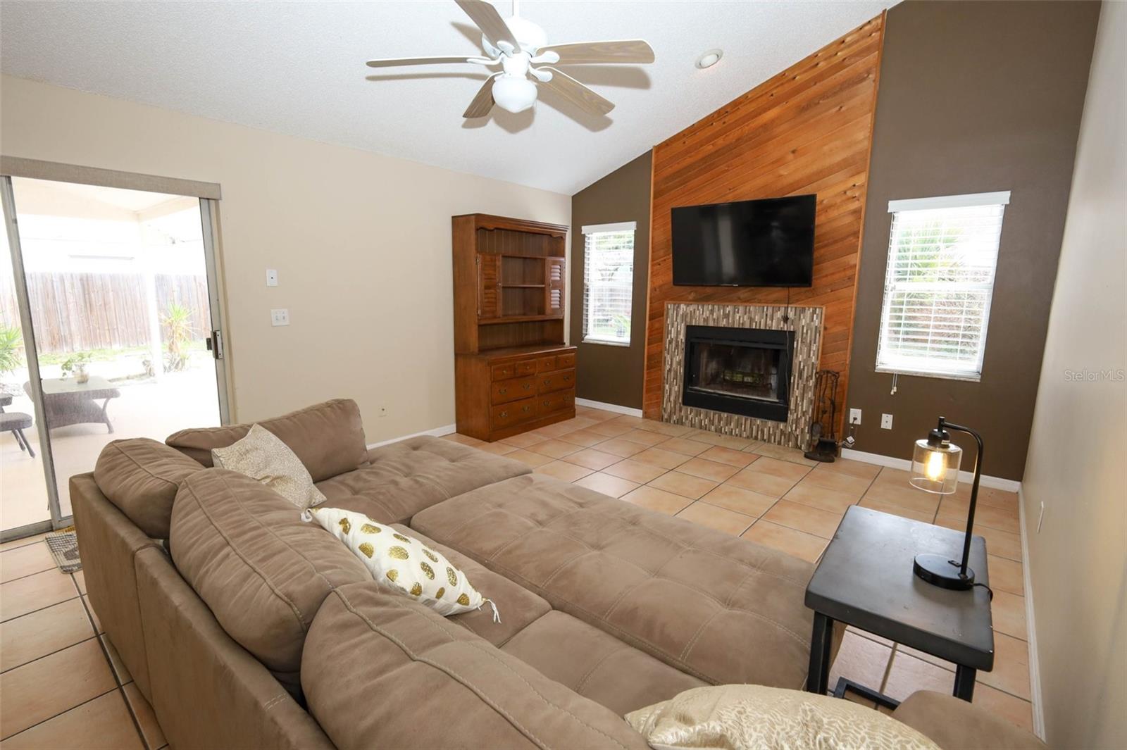 SILVER LAKES WEST AT THE CROSSINGS UNIT 1 - Residential