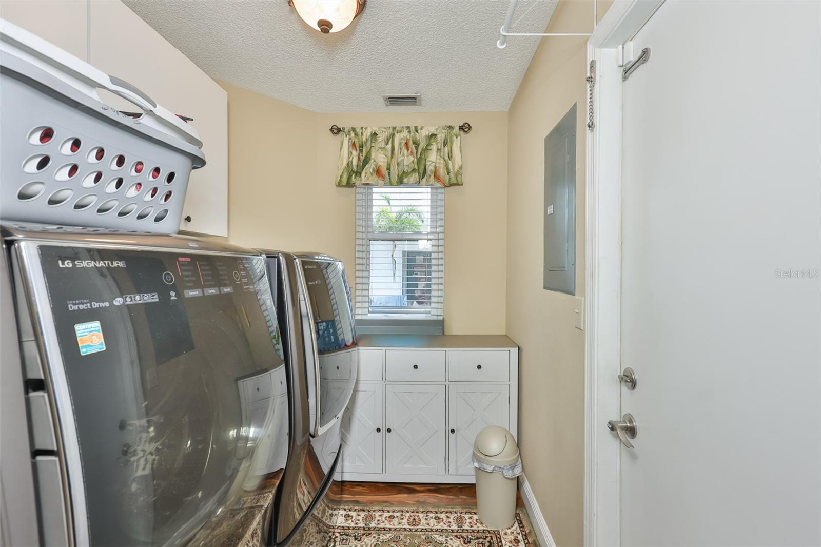 SUN CITY CENTER UNIT 49 - Residential