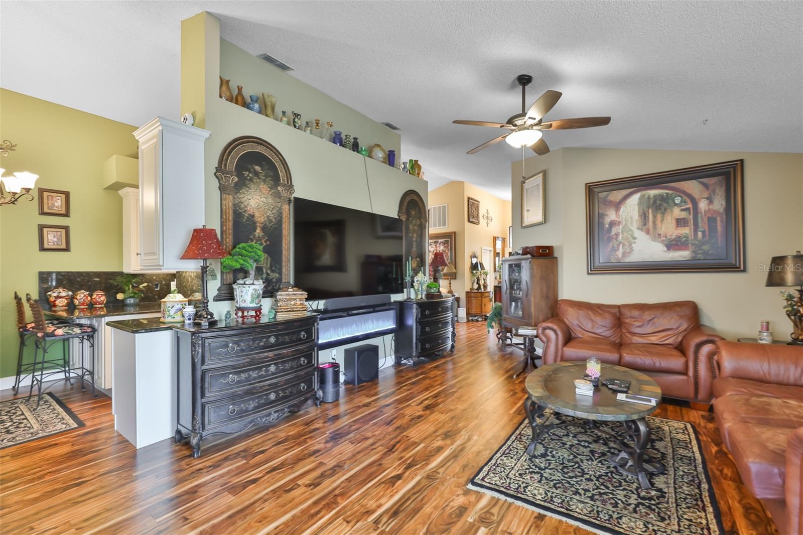 SUN CITY CENTER UNIT 49 - Residential