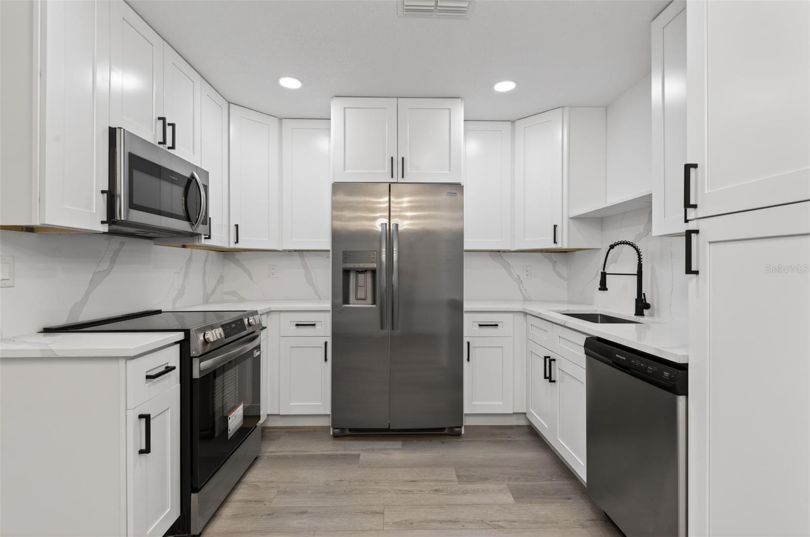 HIGHLAND - Residential