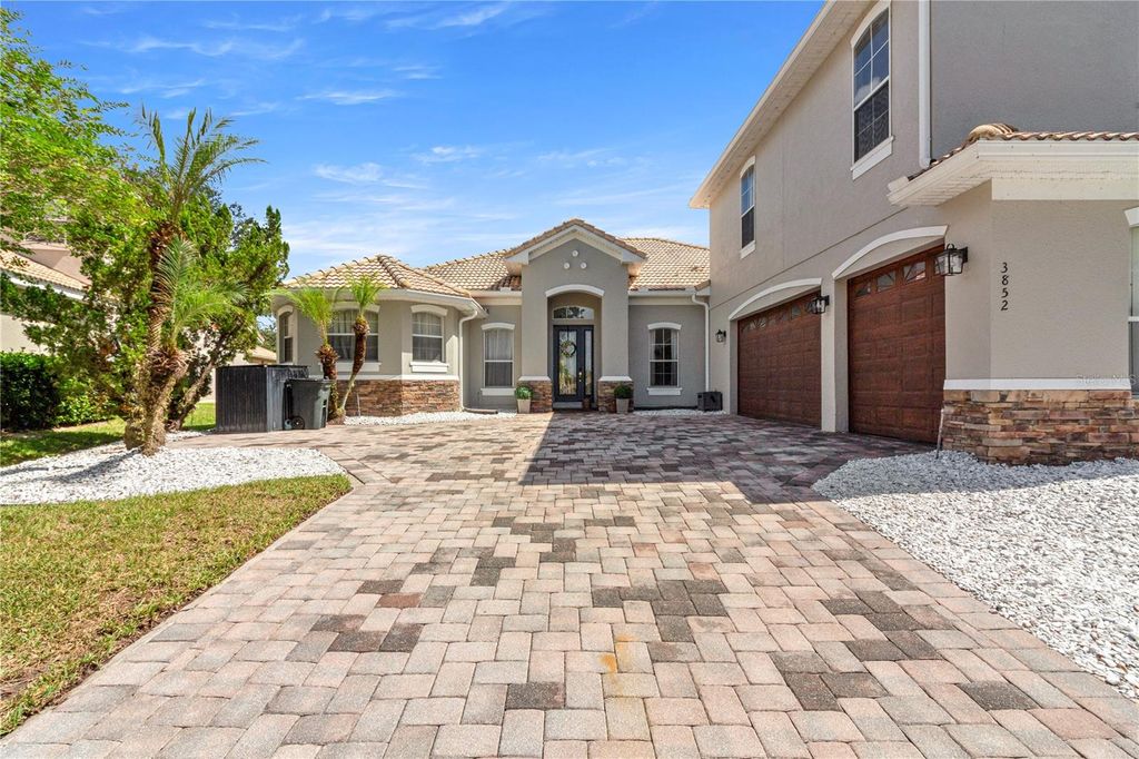 Photo of 3852 Shoreside Drive, Kissimmee, FL 34746 (MLS # A4667406)