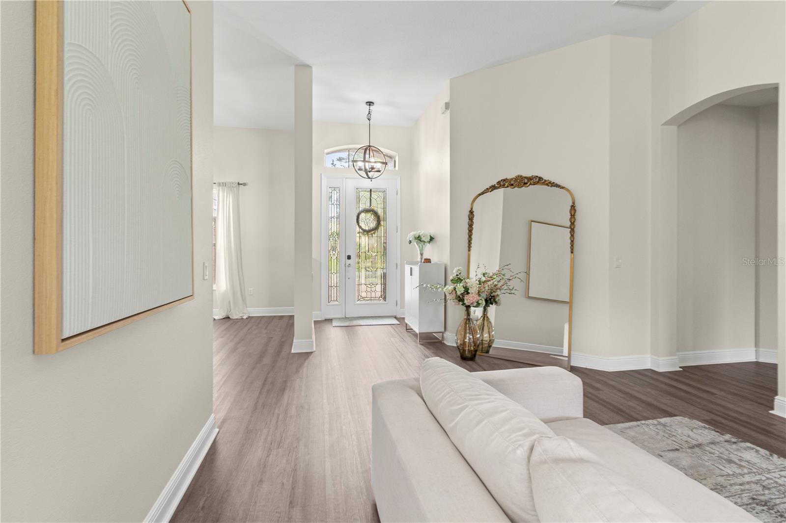 3852 SHORESIDE DRIVE