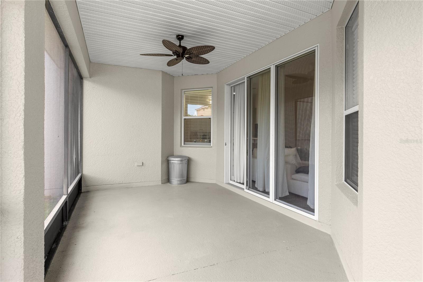 3852 SHORESIDE DRIVE