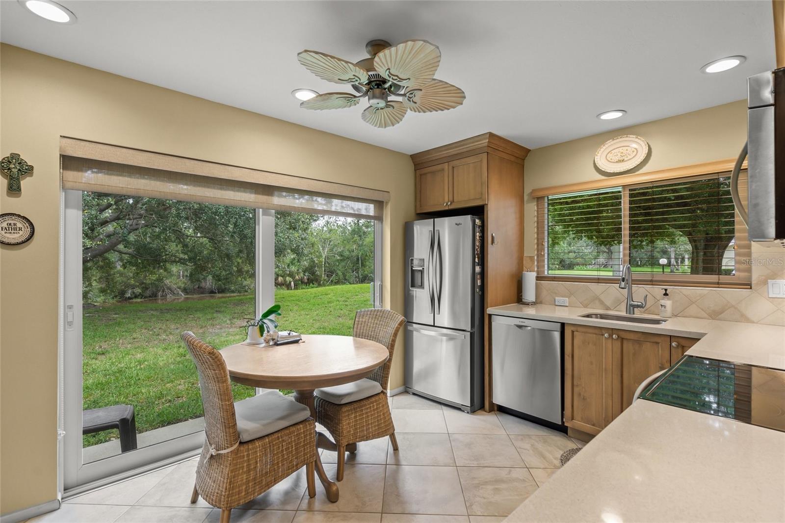 KNOLLS THE,BENT TREE - Residential