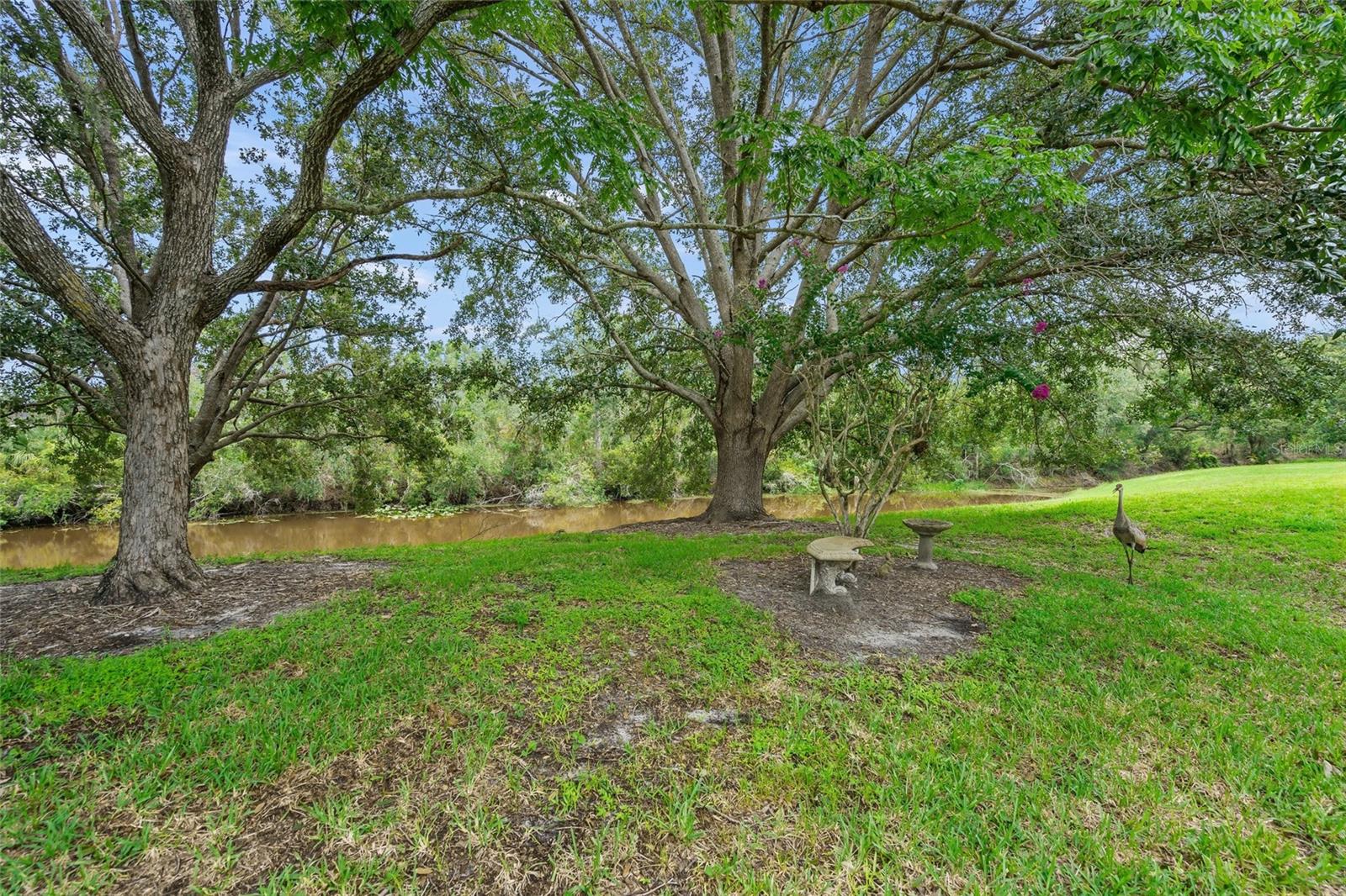 KNOLLS THE,BENT TREE - Residential