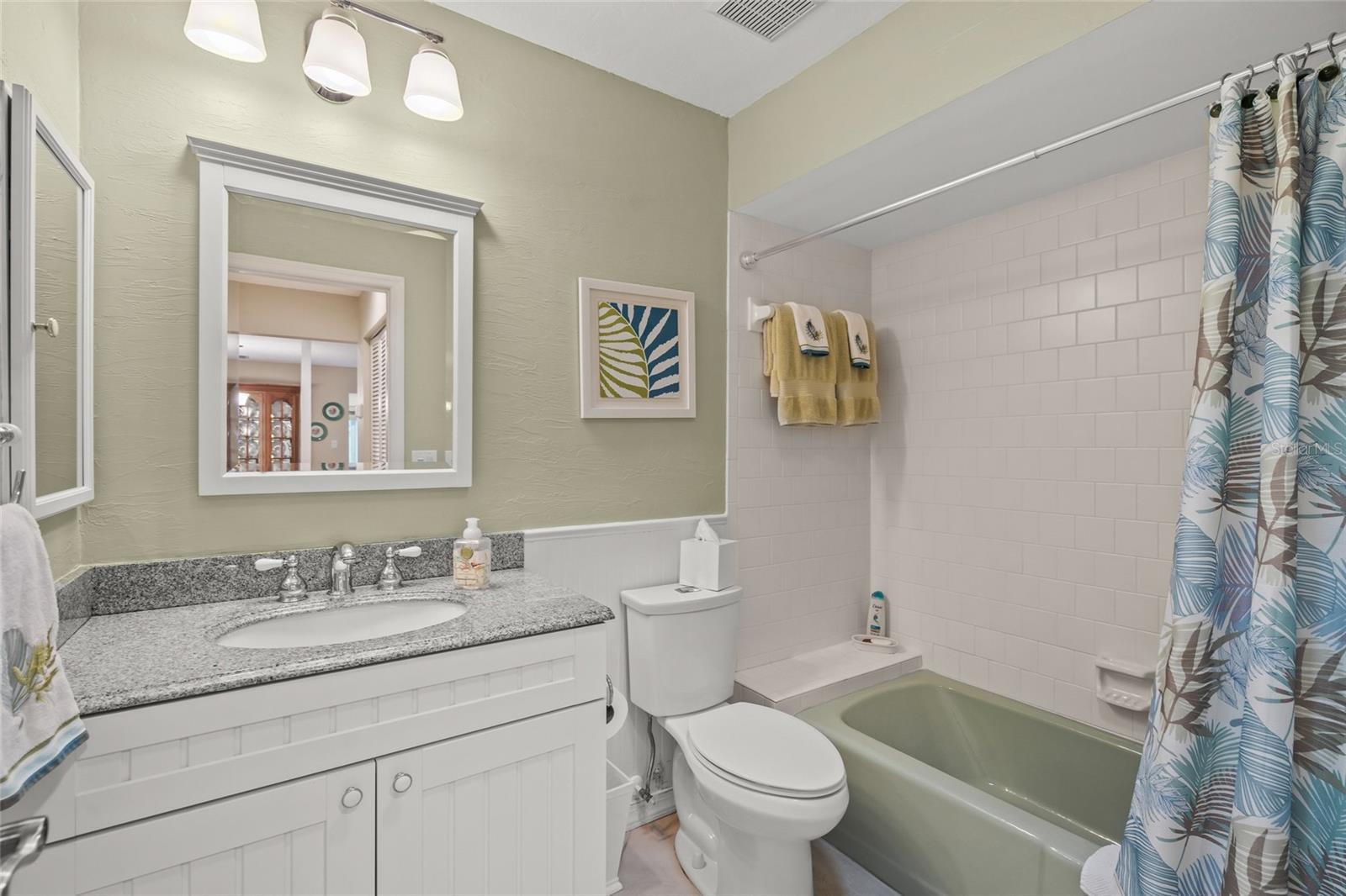 KNOLLS THE,BENT TREE - Residential