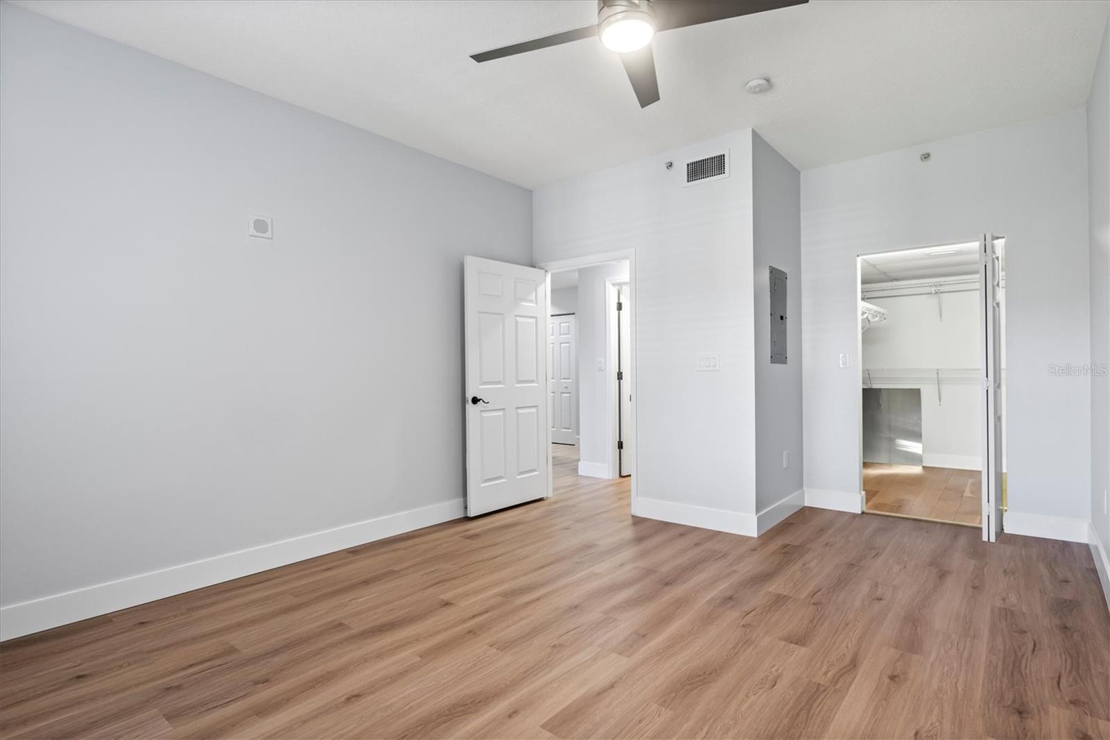 WOODMERE AT JACARANDA - Residential