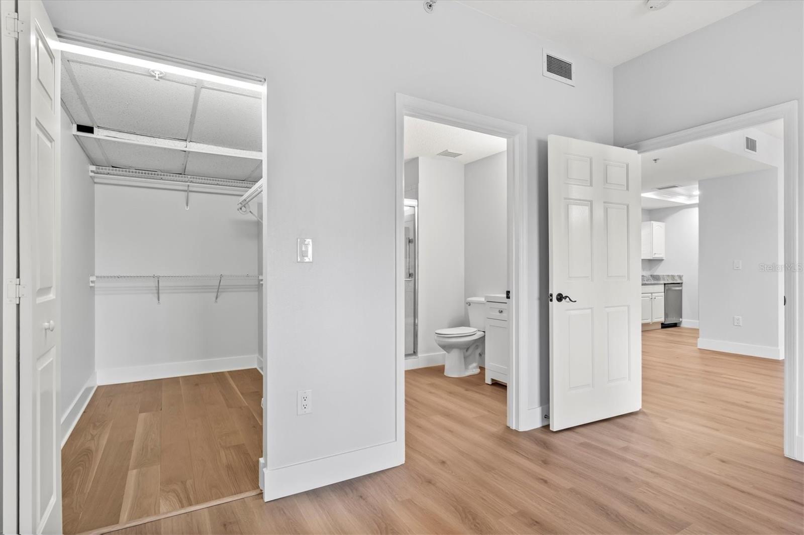 WOODMERE AT JACARANDA - Residential