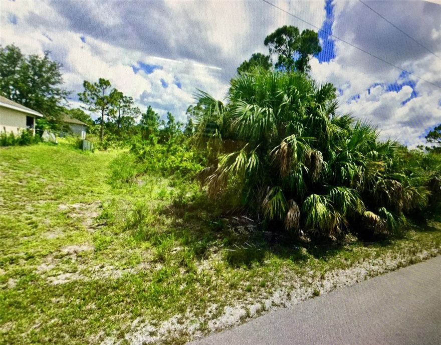 PRICE IS FIRM. Ready to build your Dream home. Don't miss this opportunity to own a lot in the booming area of Lehigh Acres. Close to Fort Myers, Punta Gorda, Airport, Shopping and Dinning.