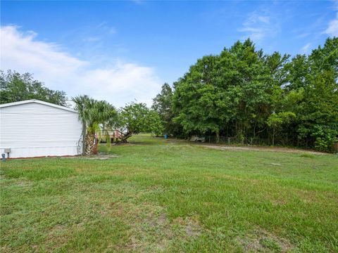 A home in LAKELAND