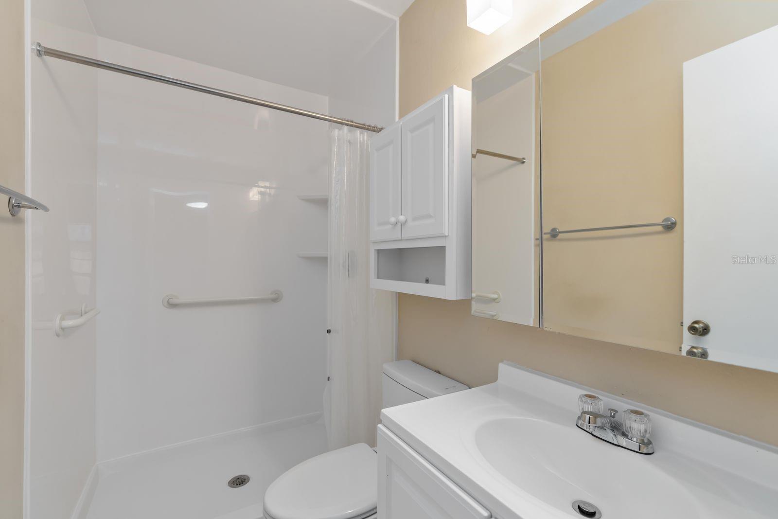 VILLAGE OAKS SEC A - Residential