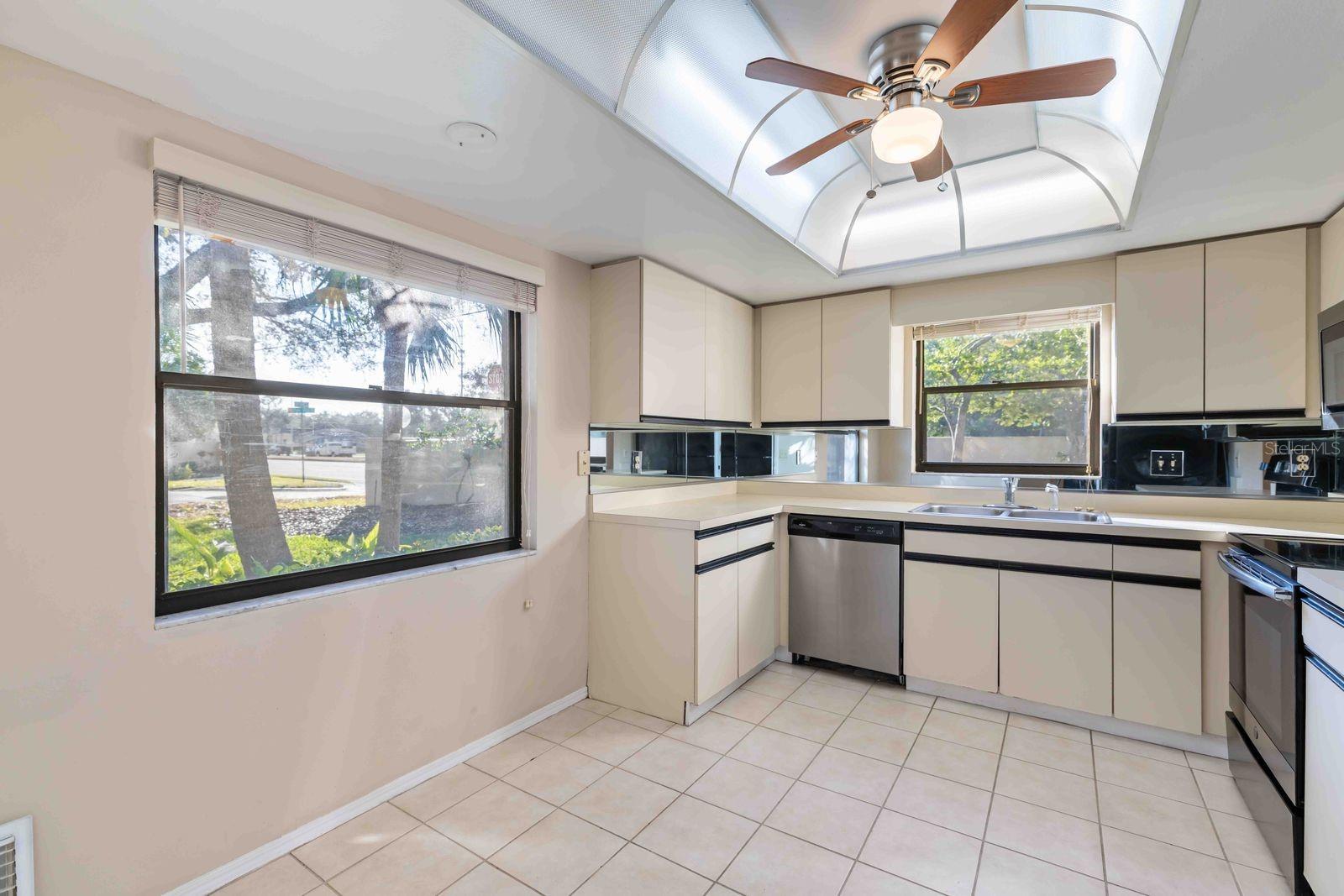 VILLAGE OAKS SEC A - Residential