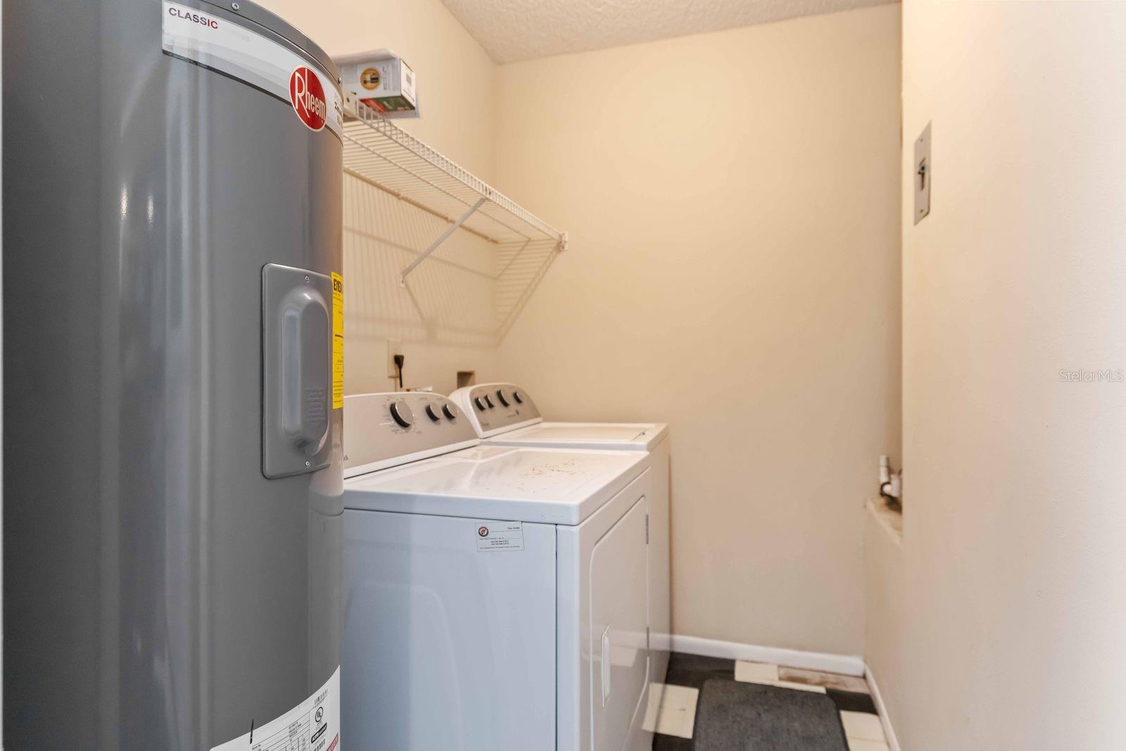 VILLAGE OAKS SEC A - Residential