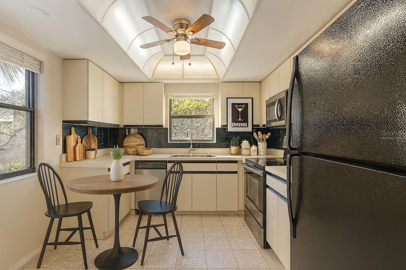 VILLAGE OAKS SEC A - Residential