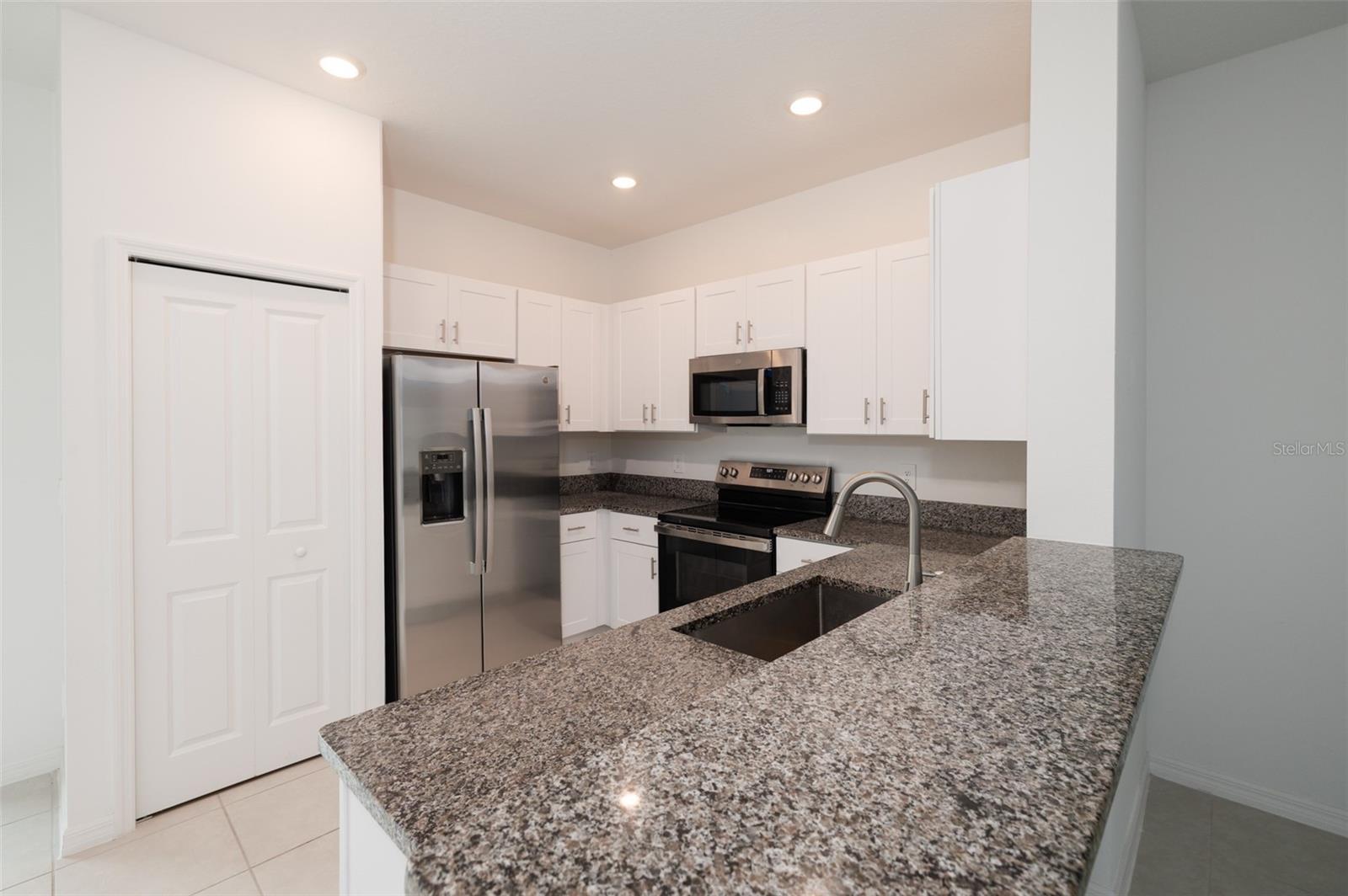 ANGELINE PH 3C - Residential