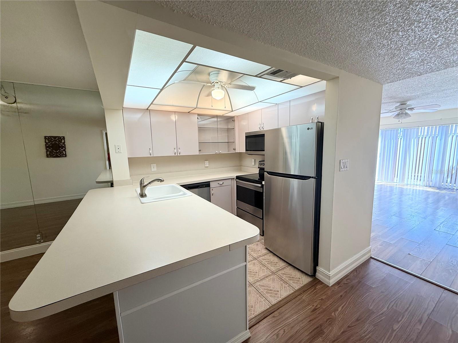 PINEWOOD VILLAGE II - Residential Lease