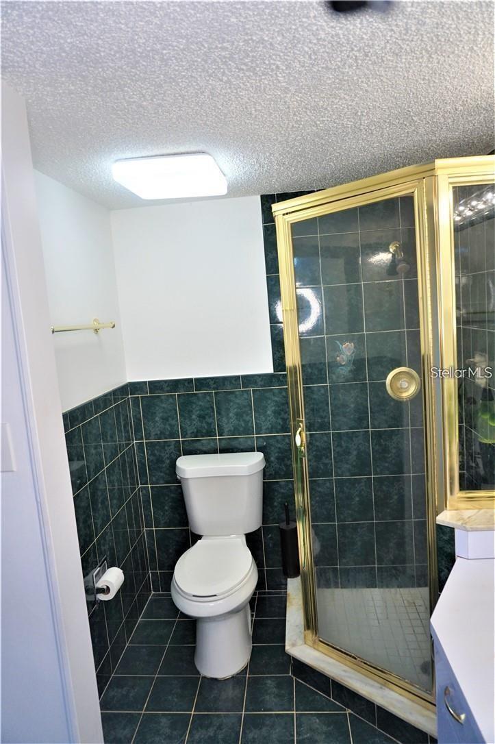PINEWOOD VILLAGE II - Residential Lease
