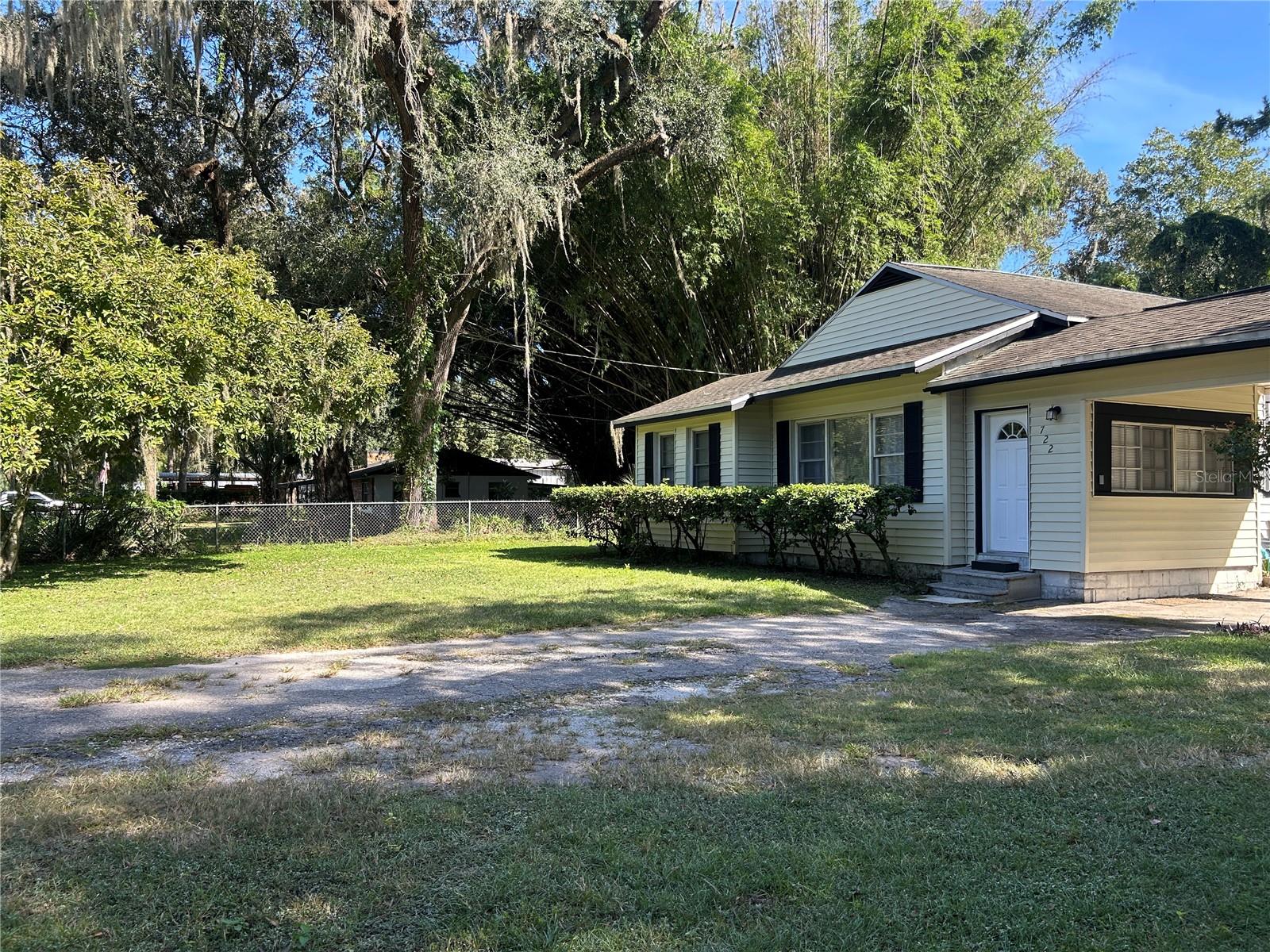 722 & 746 NE 35TH STREET