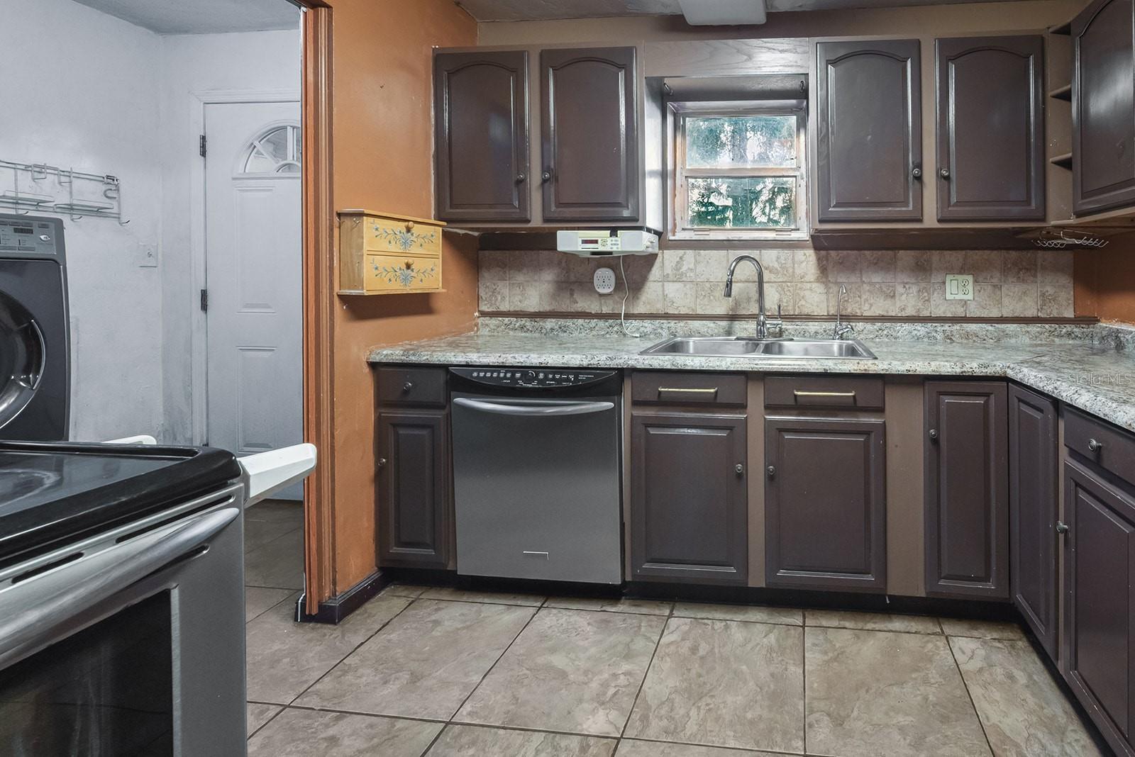 GROVE PARK - Residential