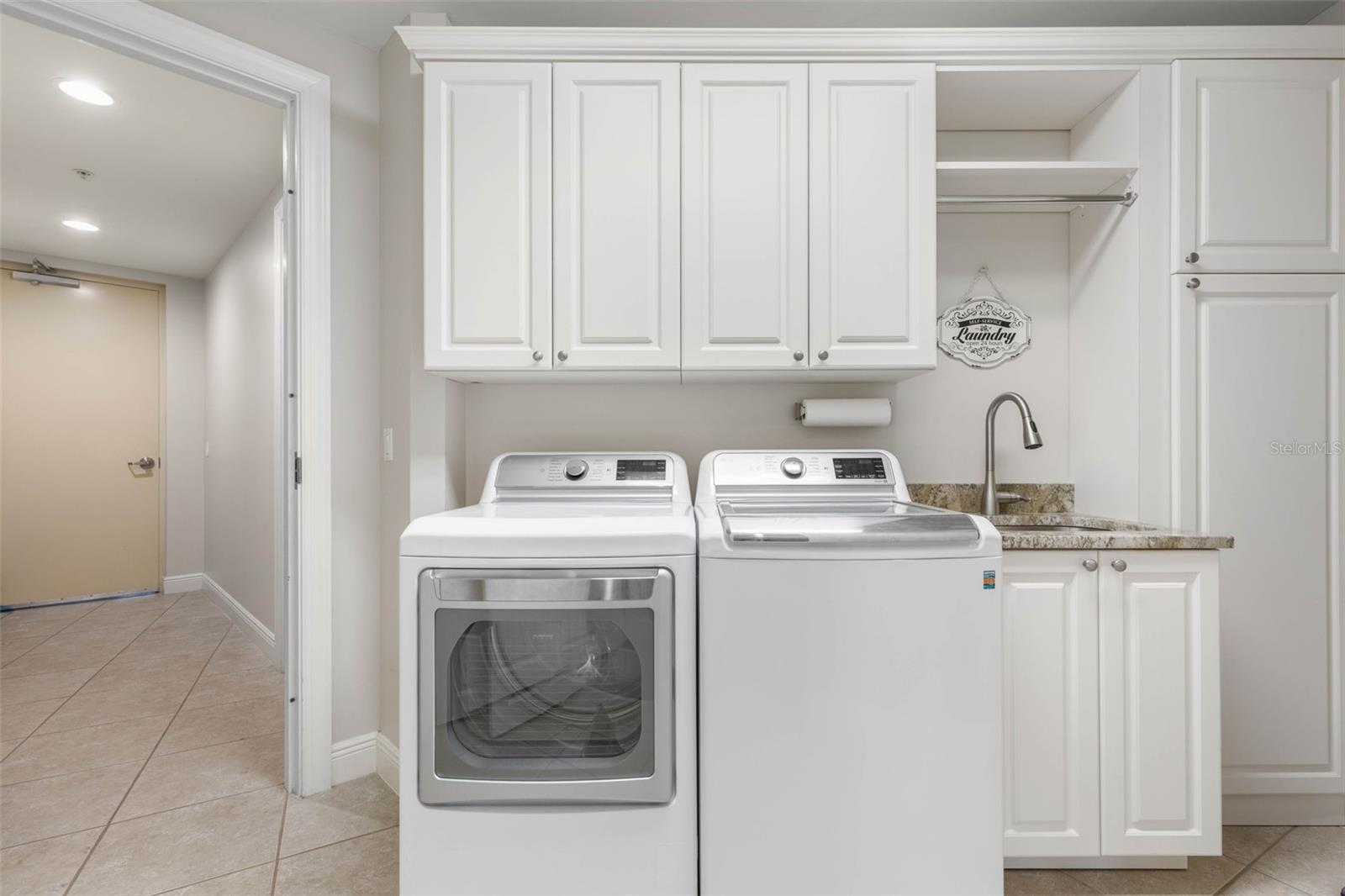 HAMMOCK DUNES - Residential