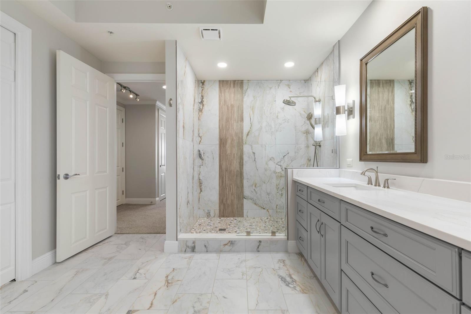 HAMMOCK DUNES - Residential