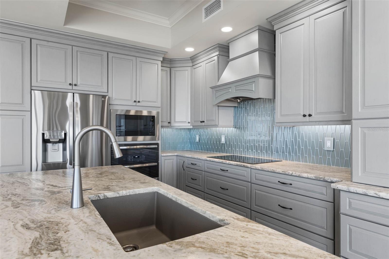 HAMMOCK DUNES - Residential