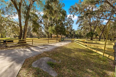 Tiny photo for 13850 NE 47th Avenue, Anthony, FL 32617 (MLS # OM715447)