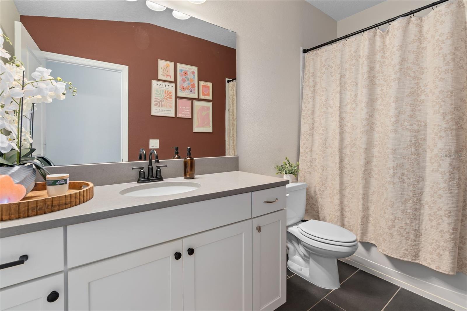 WEST LAKE TWNHMS PH 2 - Residential