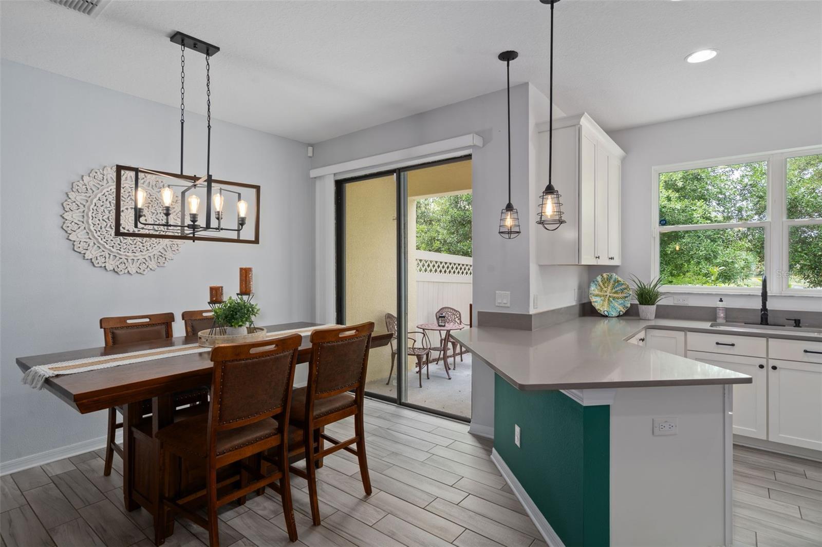 WEST LAKE TWNHMS PH 2 - Residential