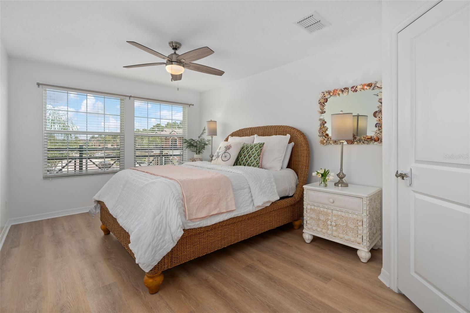 WEST LAKE TWNHMS PH 2 - Residential