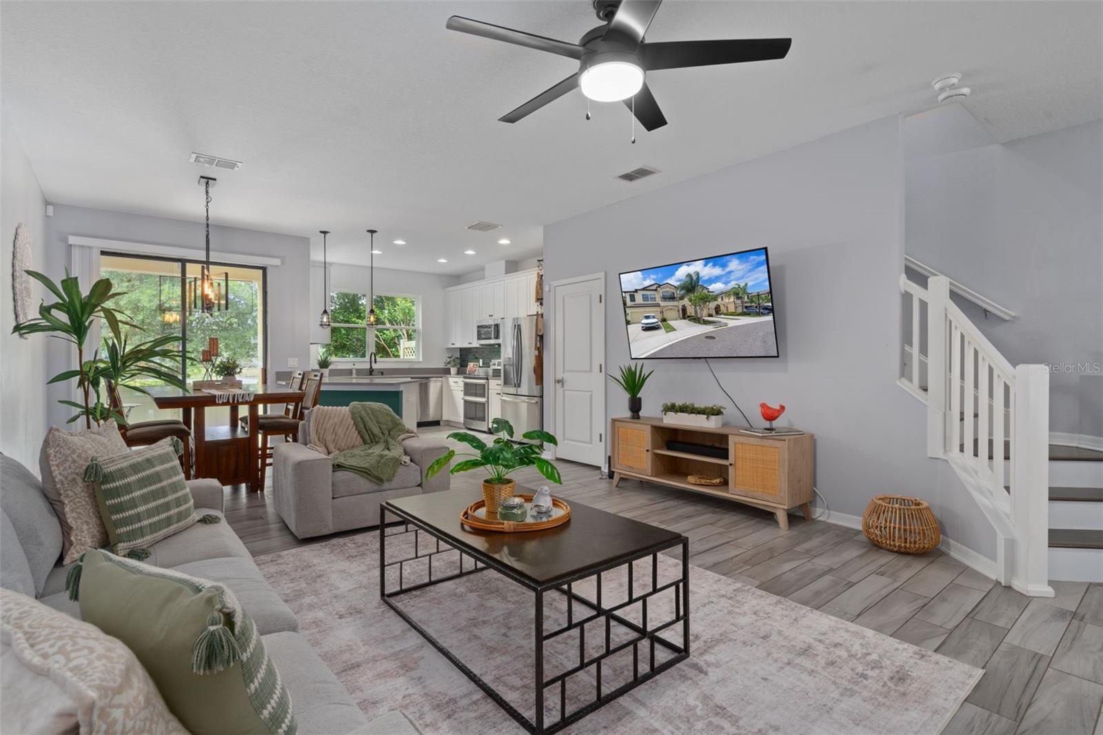 WEST LAKE TWNHMS PH 2 - Residential