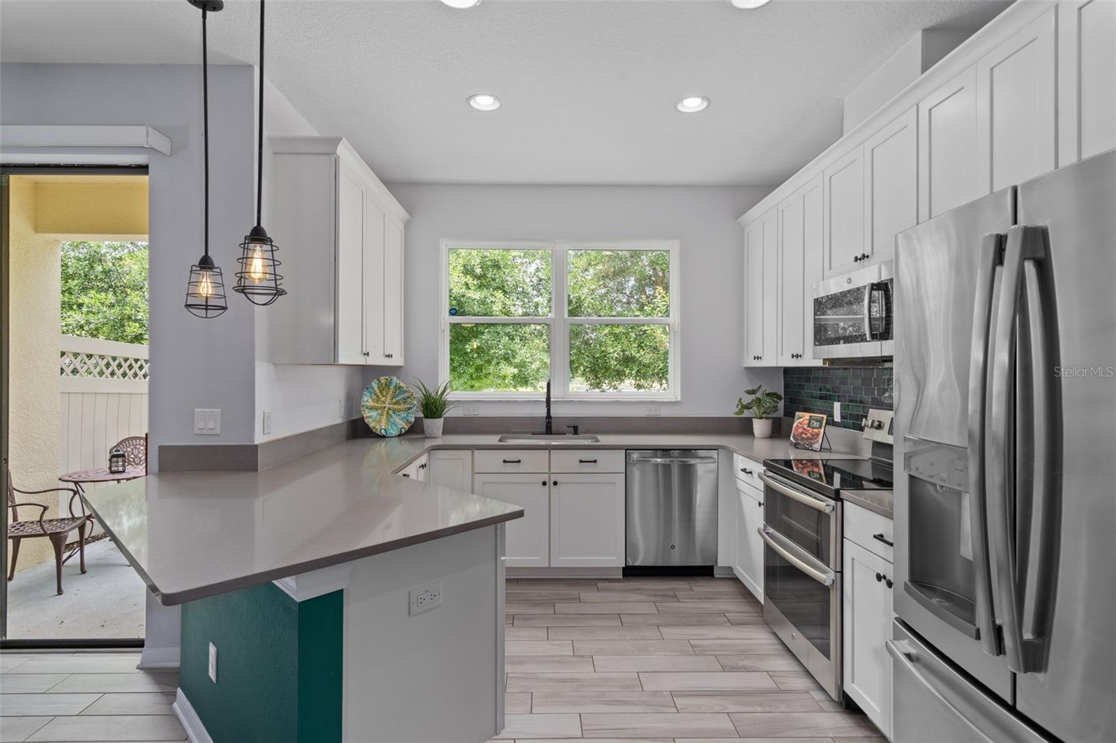 WEST LAKE TWNHMS PH 2 - Residential