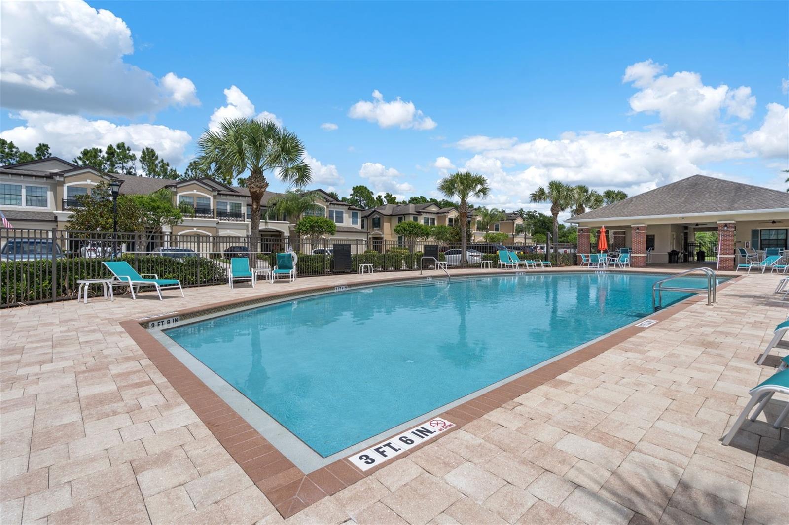 WEST LAKE TWNHMS PH 2 - Residential