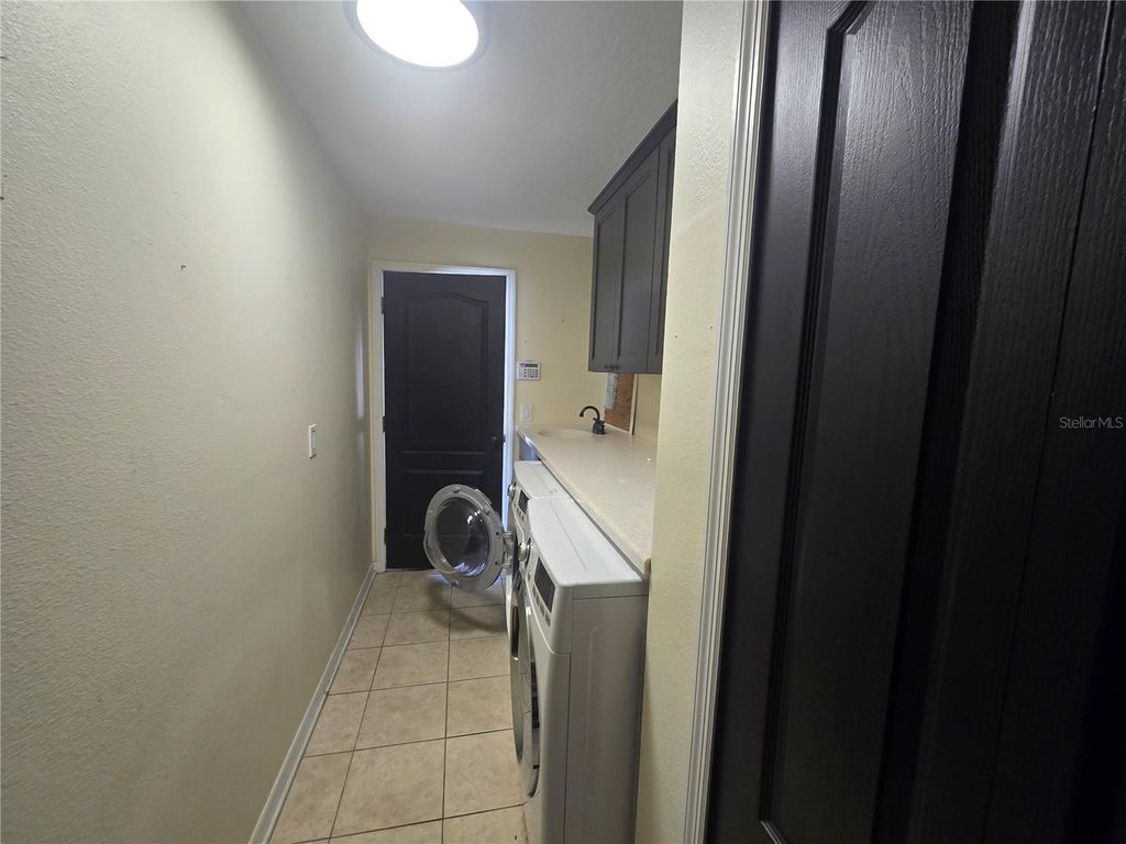 Photo of 3816 70th Avenue E, Ellenton, FL 34222 (MLS # A4660109)