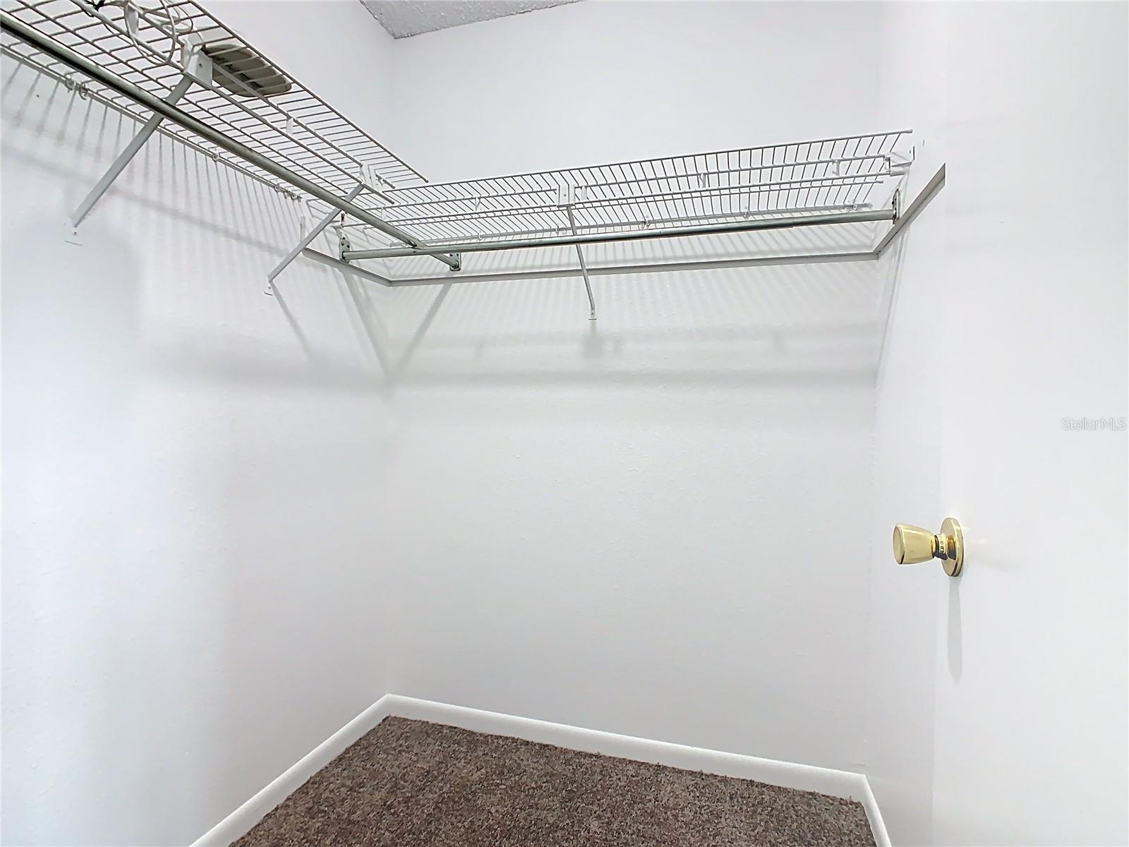 WOODLAND HILLS - Residential