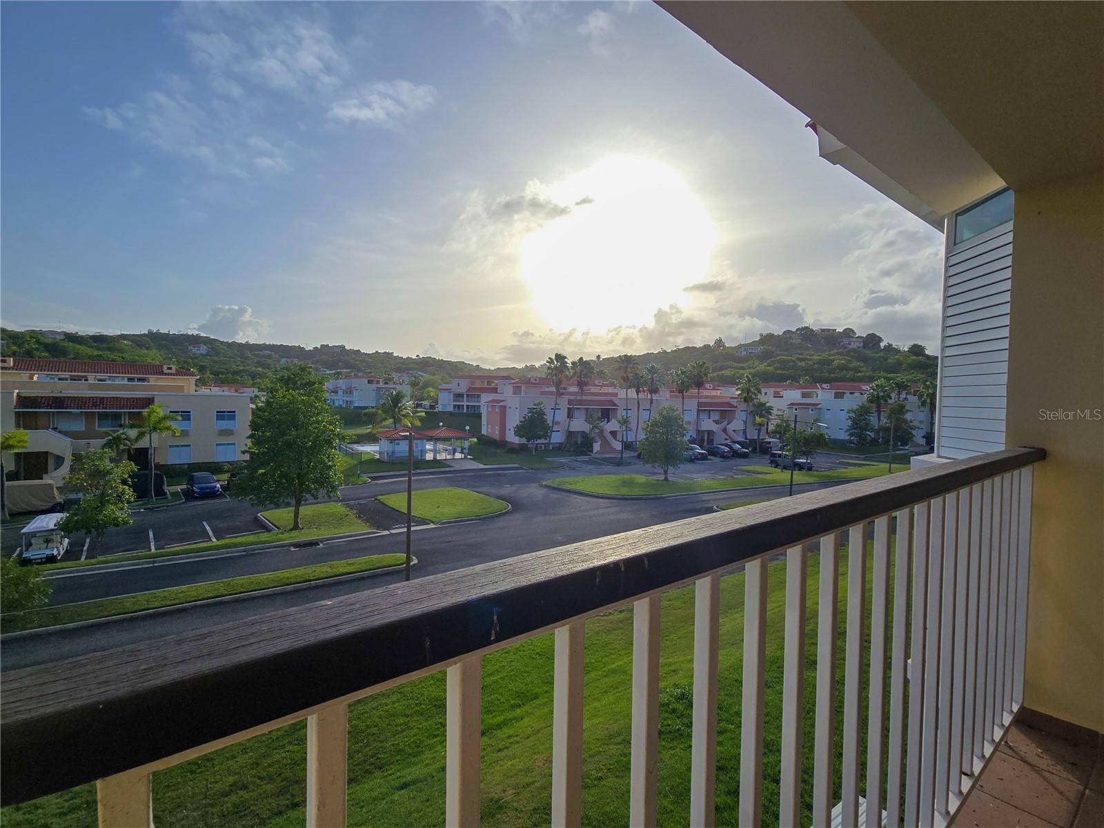 HARBOUR LAKES - Residential
