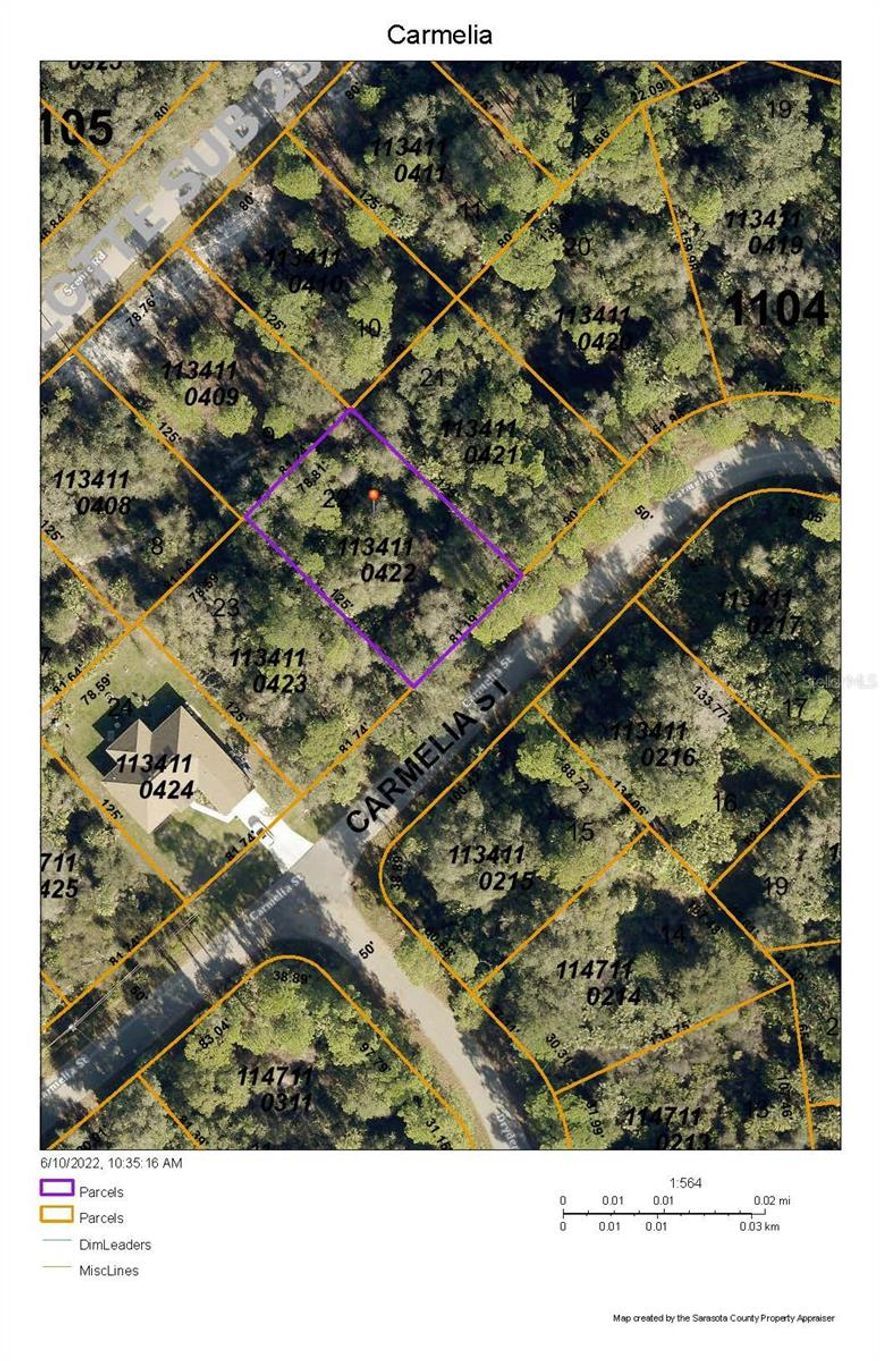 Premier homesite located in the City of North Port. Close to sunny Florida beaches of Venice, Englewood, Sarasota and Boca Grande.
Only a few minutes drive to 2 baseball spring training stadiums. Many restaurant and shopping business close by.  3 major airports within 60 minutes; SRQ, PGD & RSW.