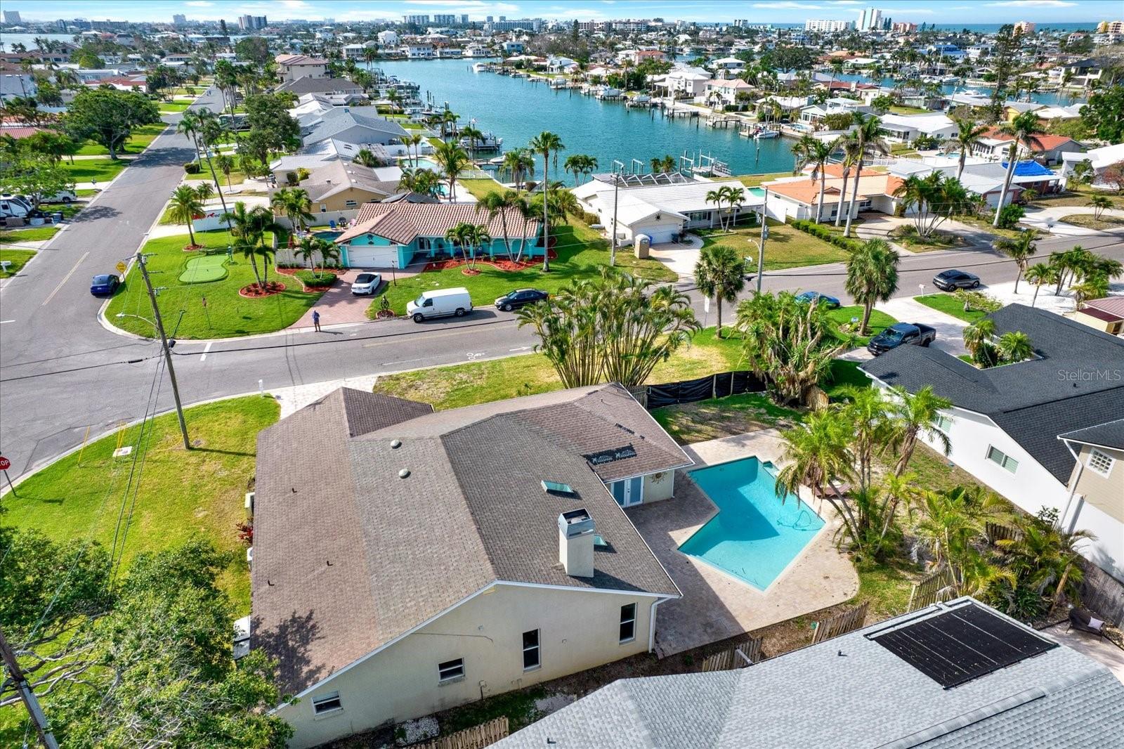 680 CAPRI BOULEVARD