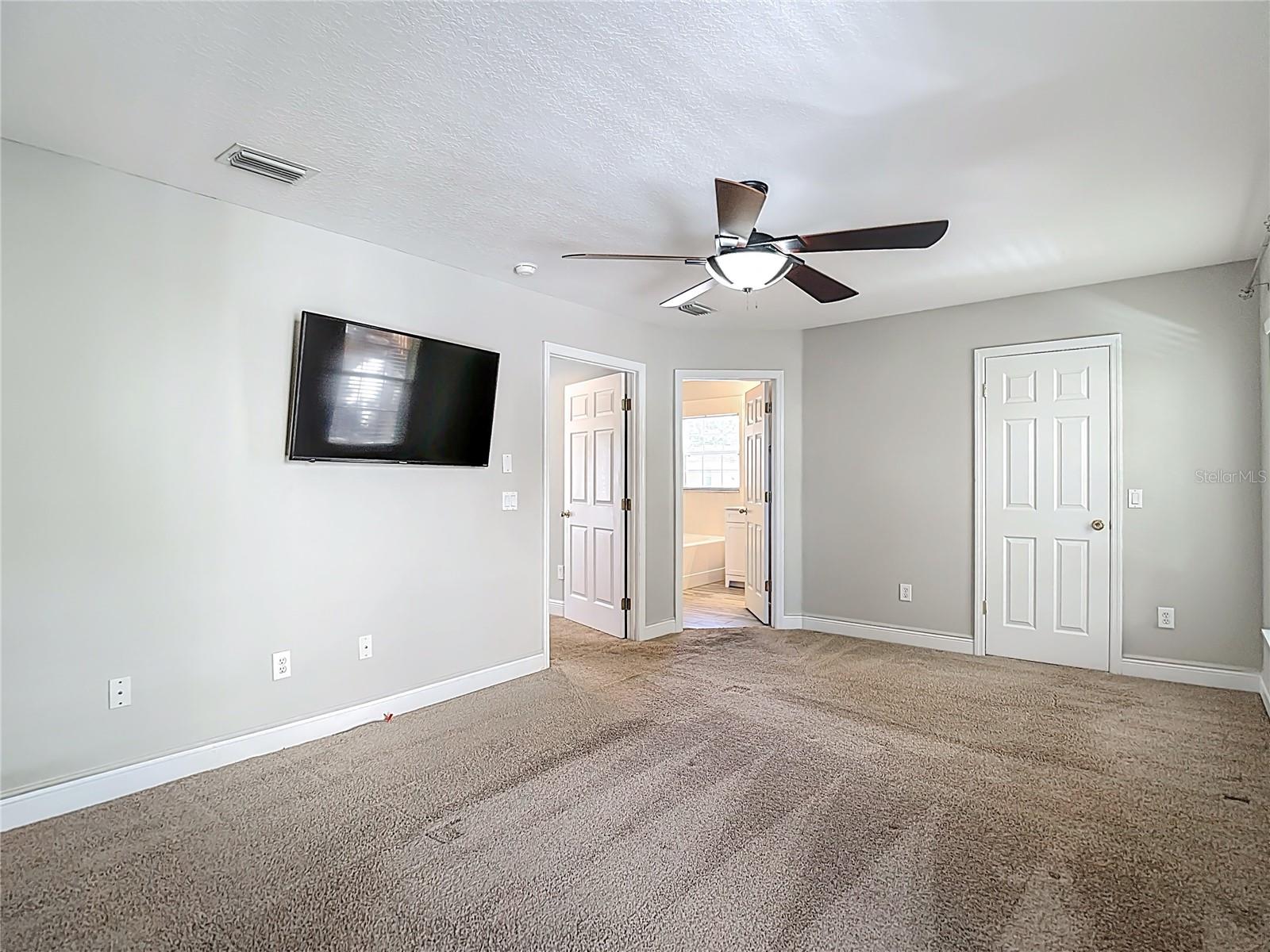 THE VILLAS OF BALLAST POINT TO - Residential