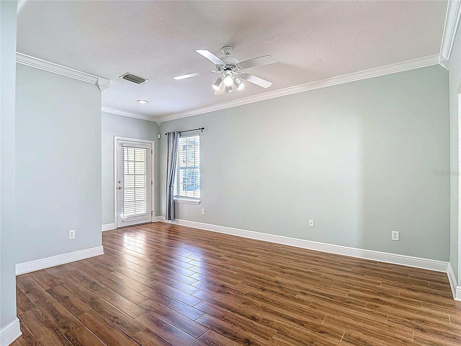 THE VILLAS OF BALLAST POINT TO - Residential